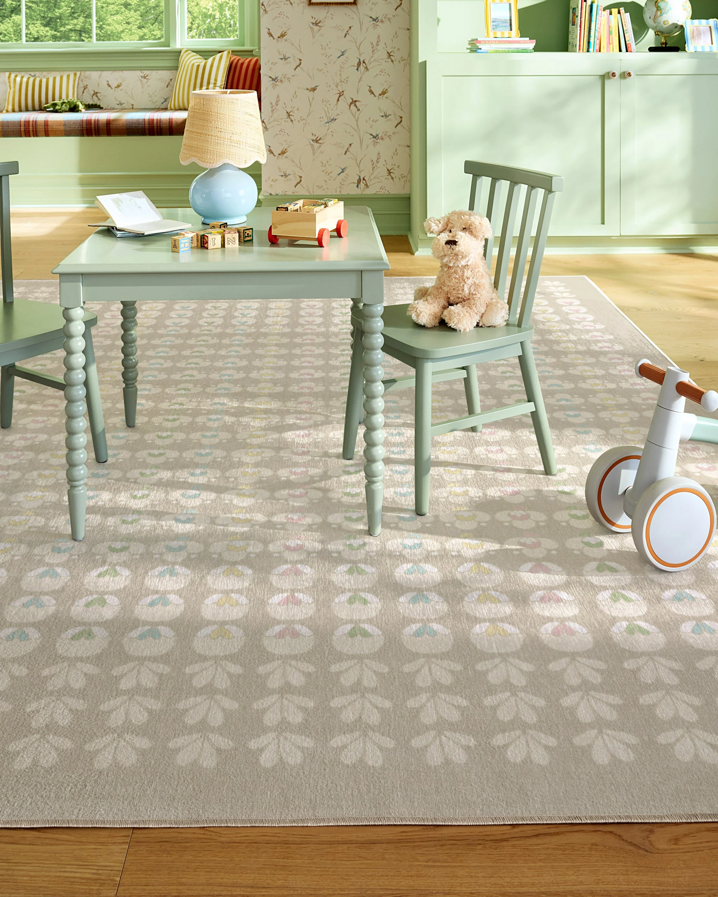 Ditzy Daisy Neutral Rug - Image 4