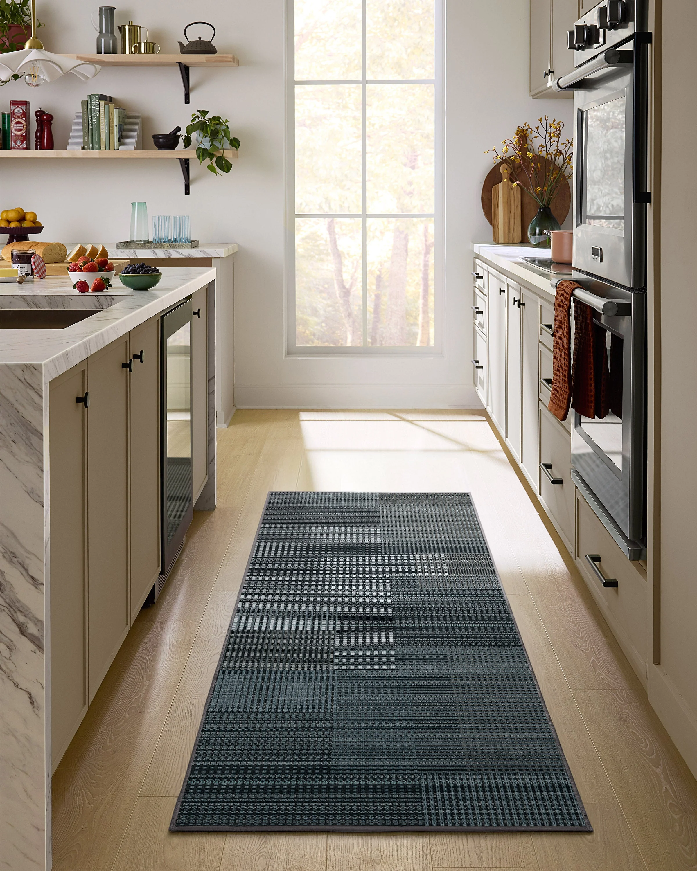 Eira Charcoal Rug - Image 5