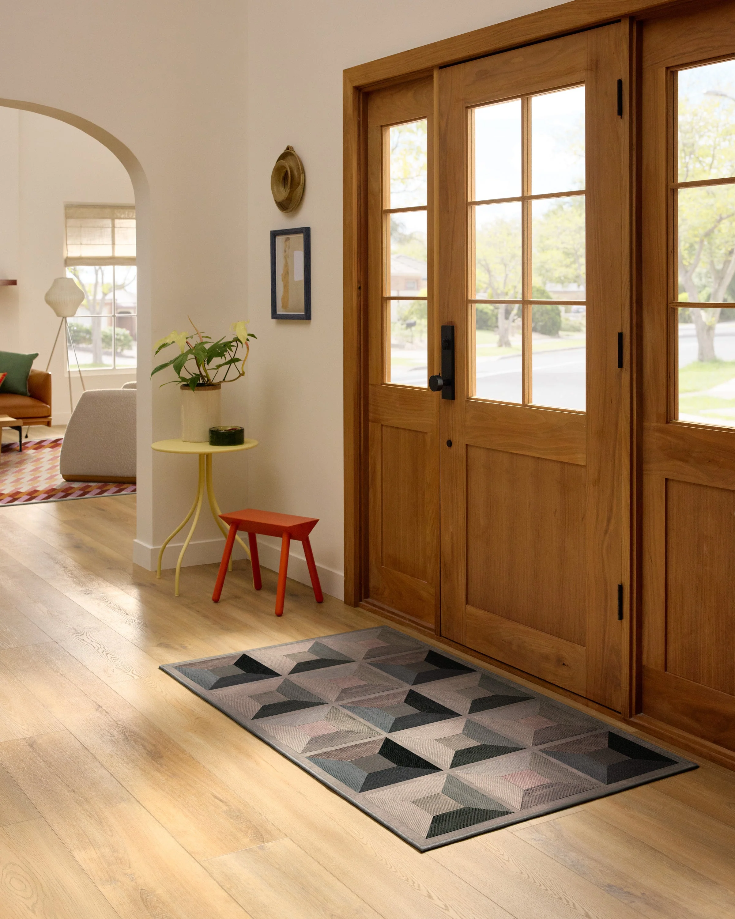 Hedra Grey Rug - Image 4