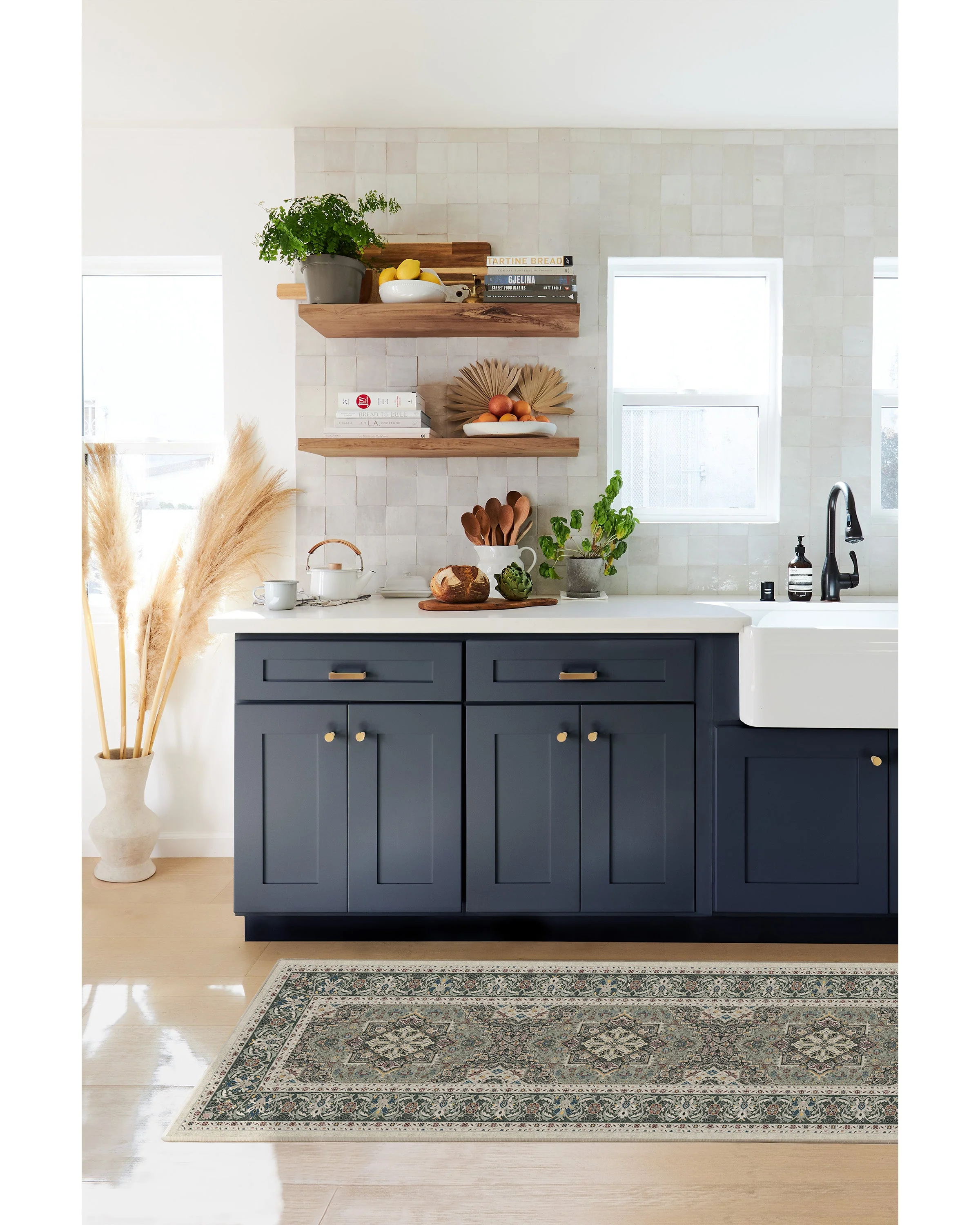 Hendesi Heriz Sage Flatwoven Rug - Image 4