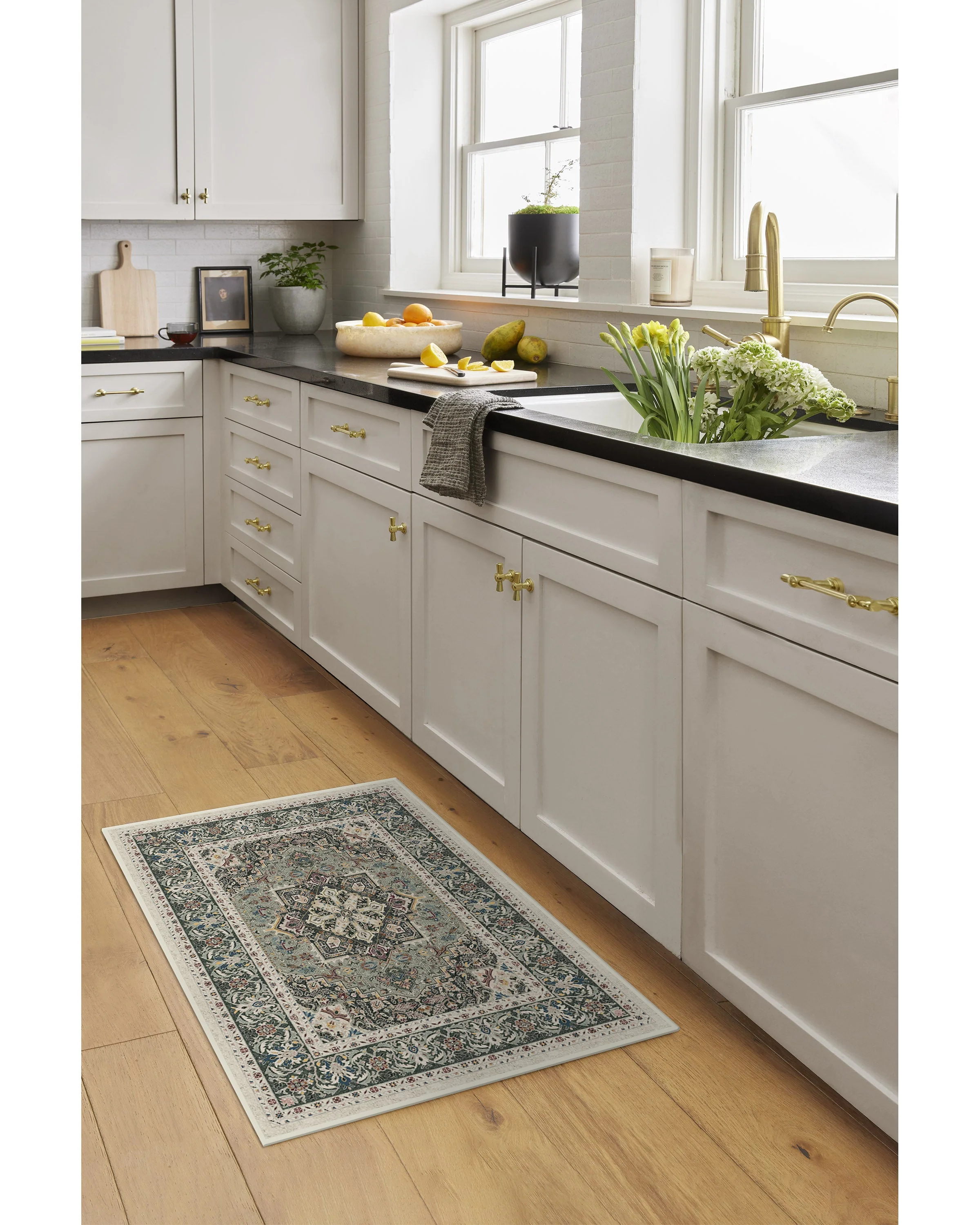 Hendesi Heriz Sage Flatwoven Rug - Image 5