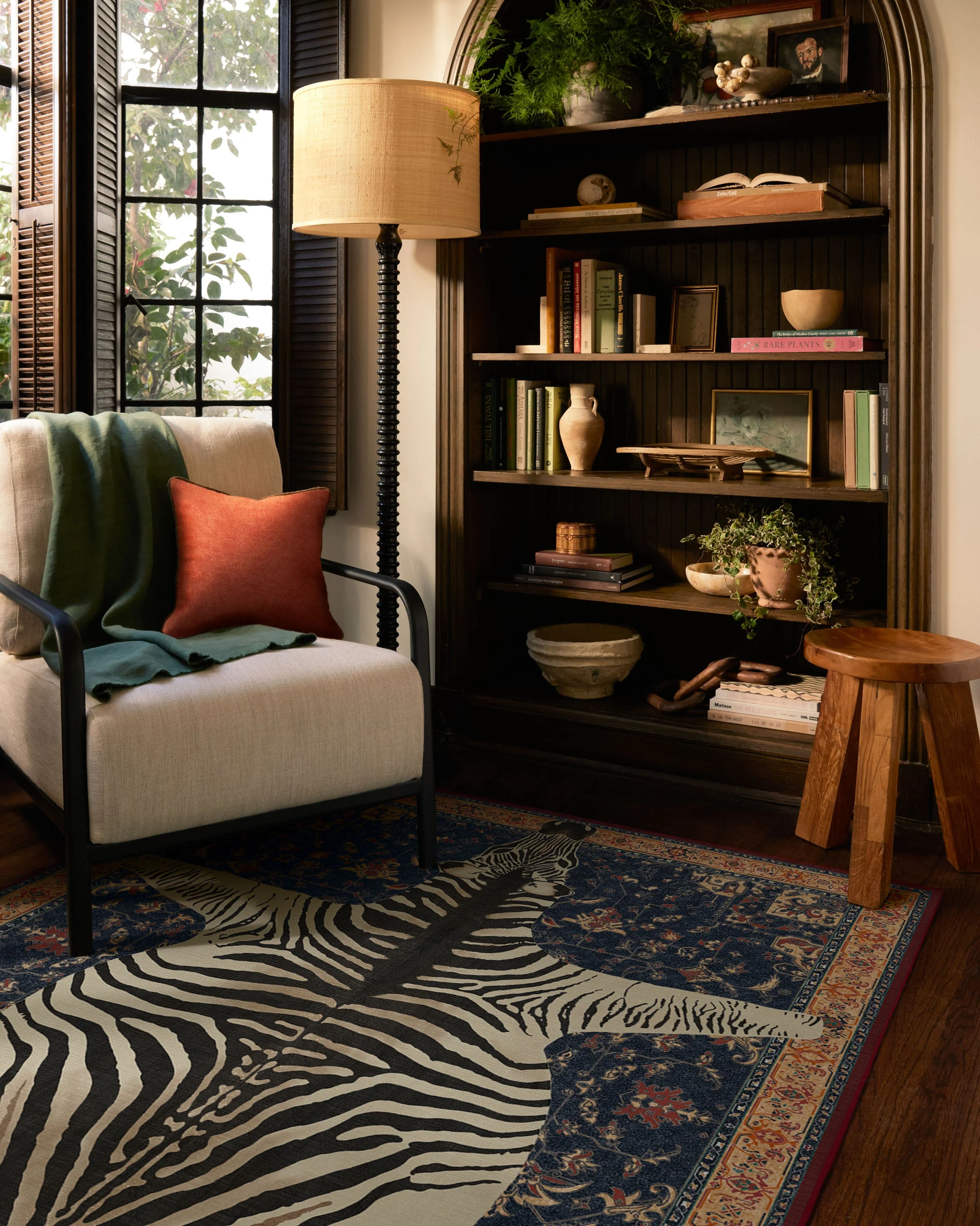 On Safari Sapphire Flatwoven Rug by Iris Apfel - Image 3