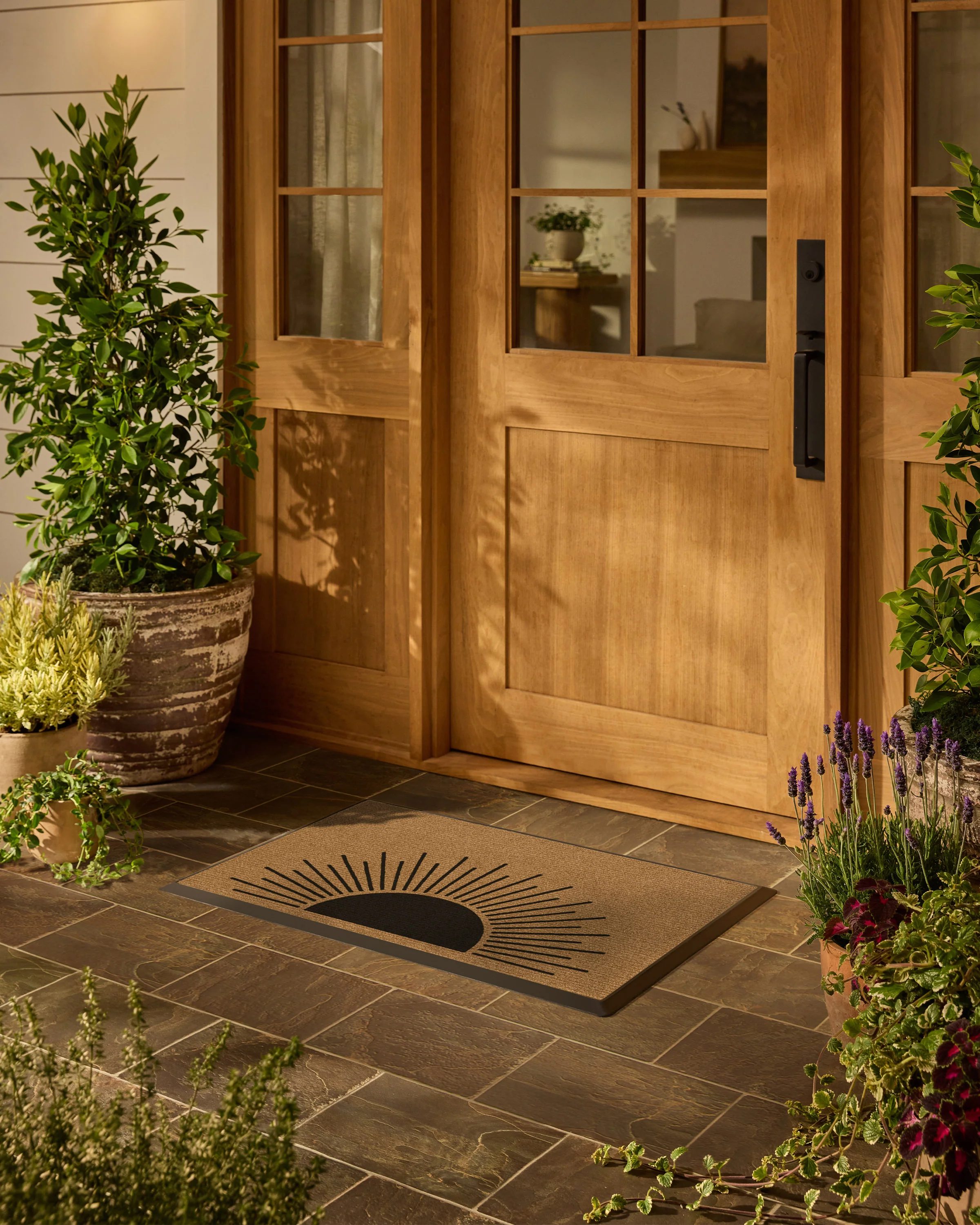 Sunshine Welcome Black Doormat - Image 2