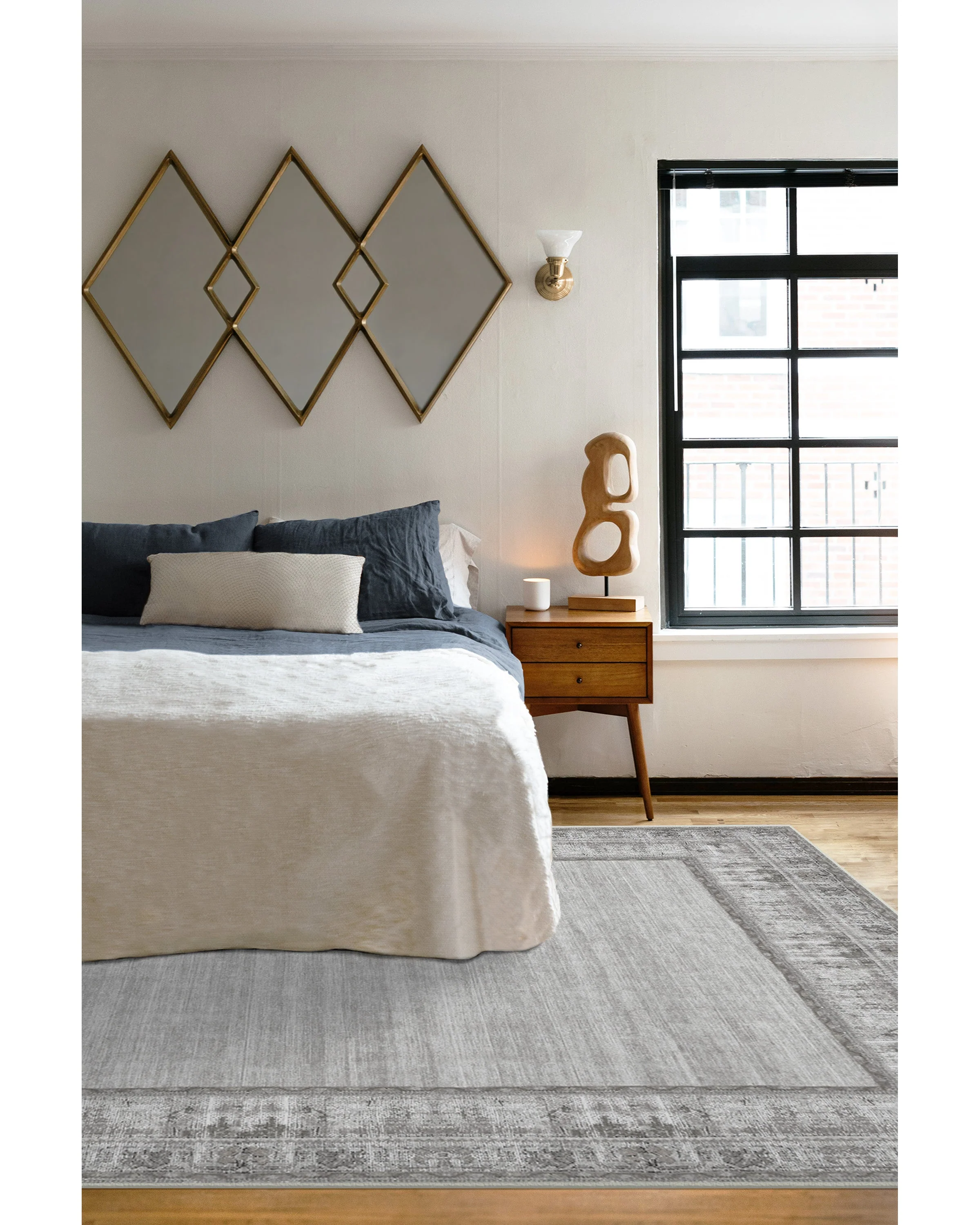 Vintage Daisy Bordered Grey Flatwoven Rug - Image 8